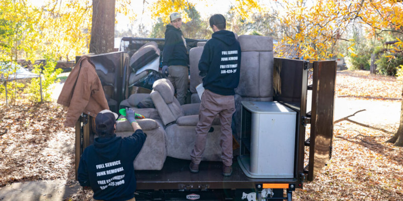 Couch Removal in Greensboro, North Carolina